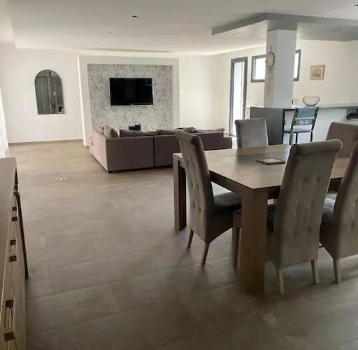 3 Avec Piscine Privative Villa Ajaccio (Corsica)