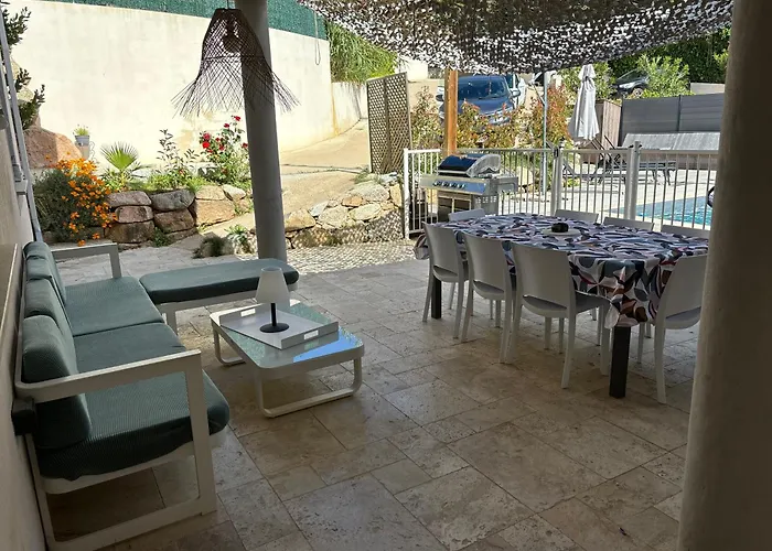 3 Avec Piscine Privative * Ajaccio (Corsica)