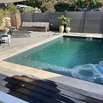 3 Avec Piscine Privative * Αζάτσιο