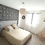 3 Avec Piscine Privative *