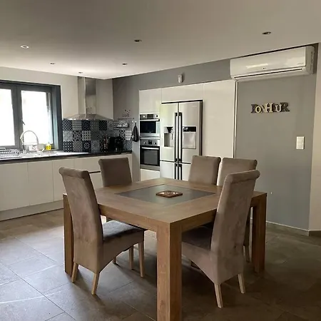 3 Avec Piscine Privative Villa Ajaccio (Corsica)