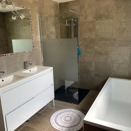 3 Avec Piscine Privative Villa *