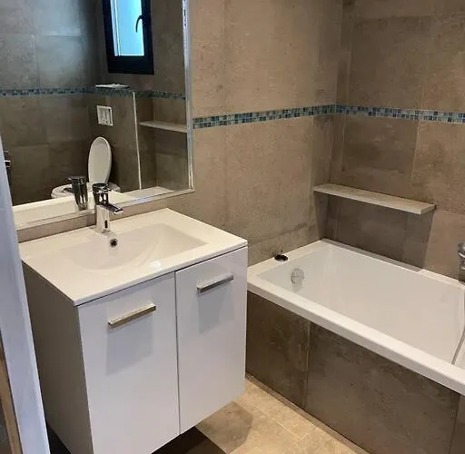 3 Avec Piscine Privative Villa Ajaccio (Corsica)